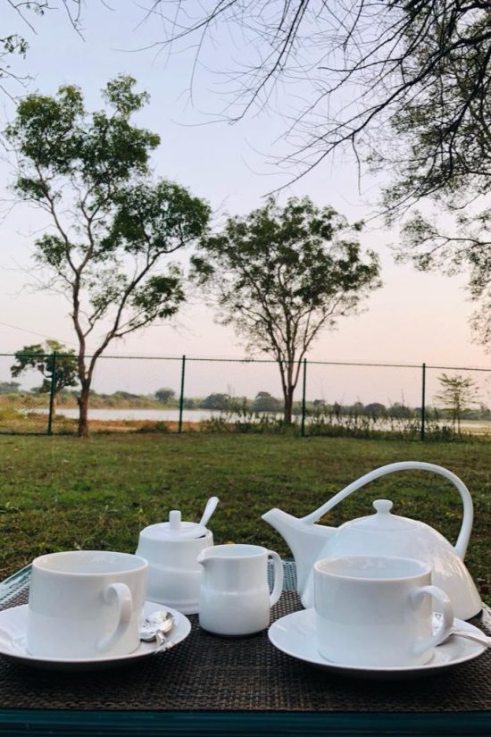 Dining by Ranawaranawa Lake